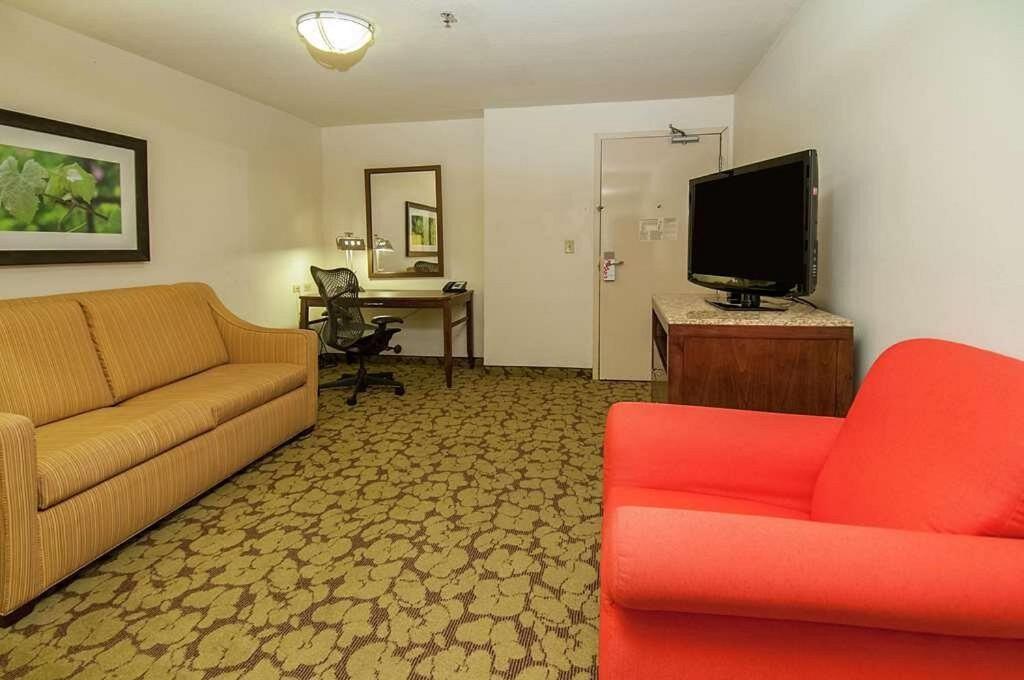 فندق Wyndham Garden New Orleans Airport كينير المظهر الخارجي الصورة